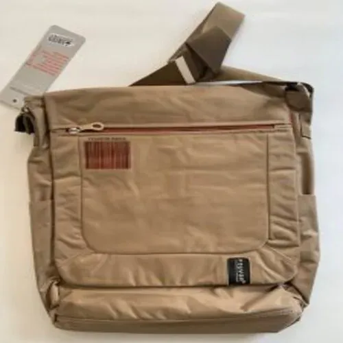 Fouvor Messenger Ladies Bag 15″